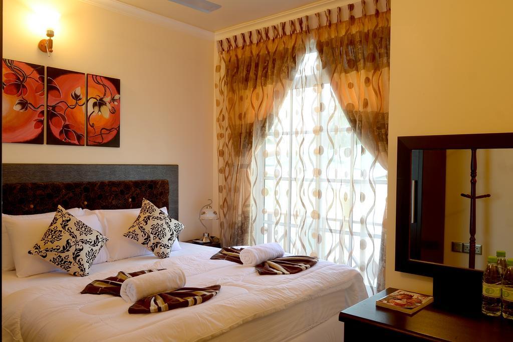 Lily Rest Maldives Hotel Maafushi Exterior foto
