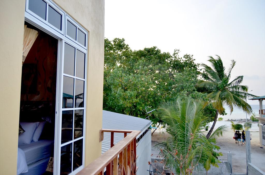 Lily Rest Maldives Hotel Maafushi Exterior foto