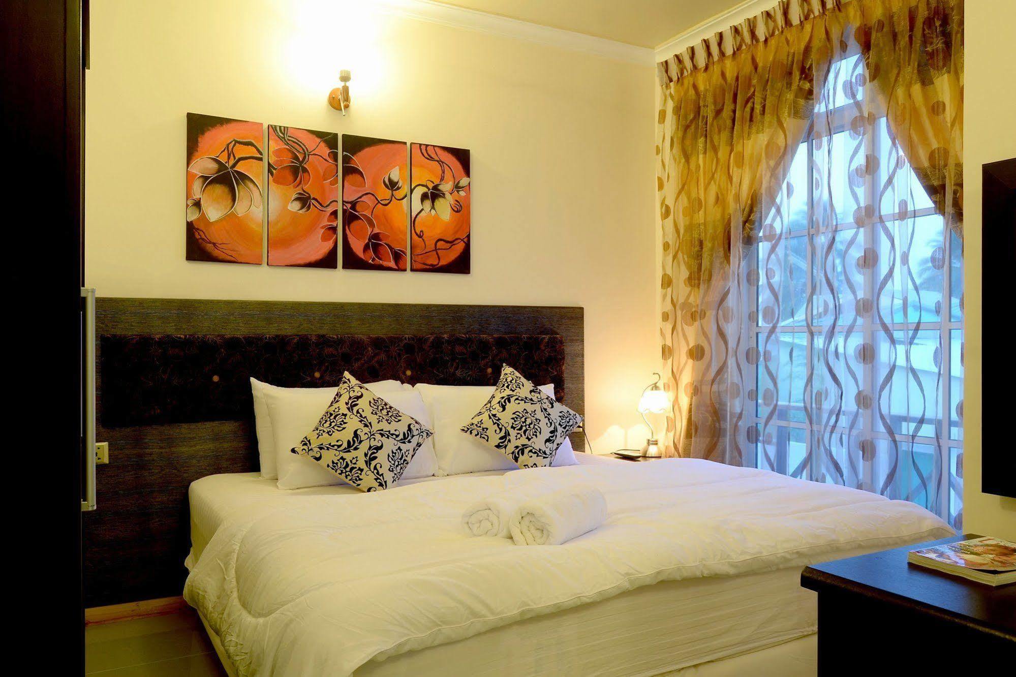 Lily Rest Maldives Hotel Maafushi Exterior foto