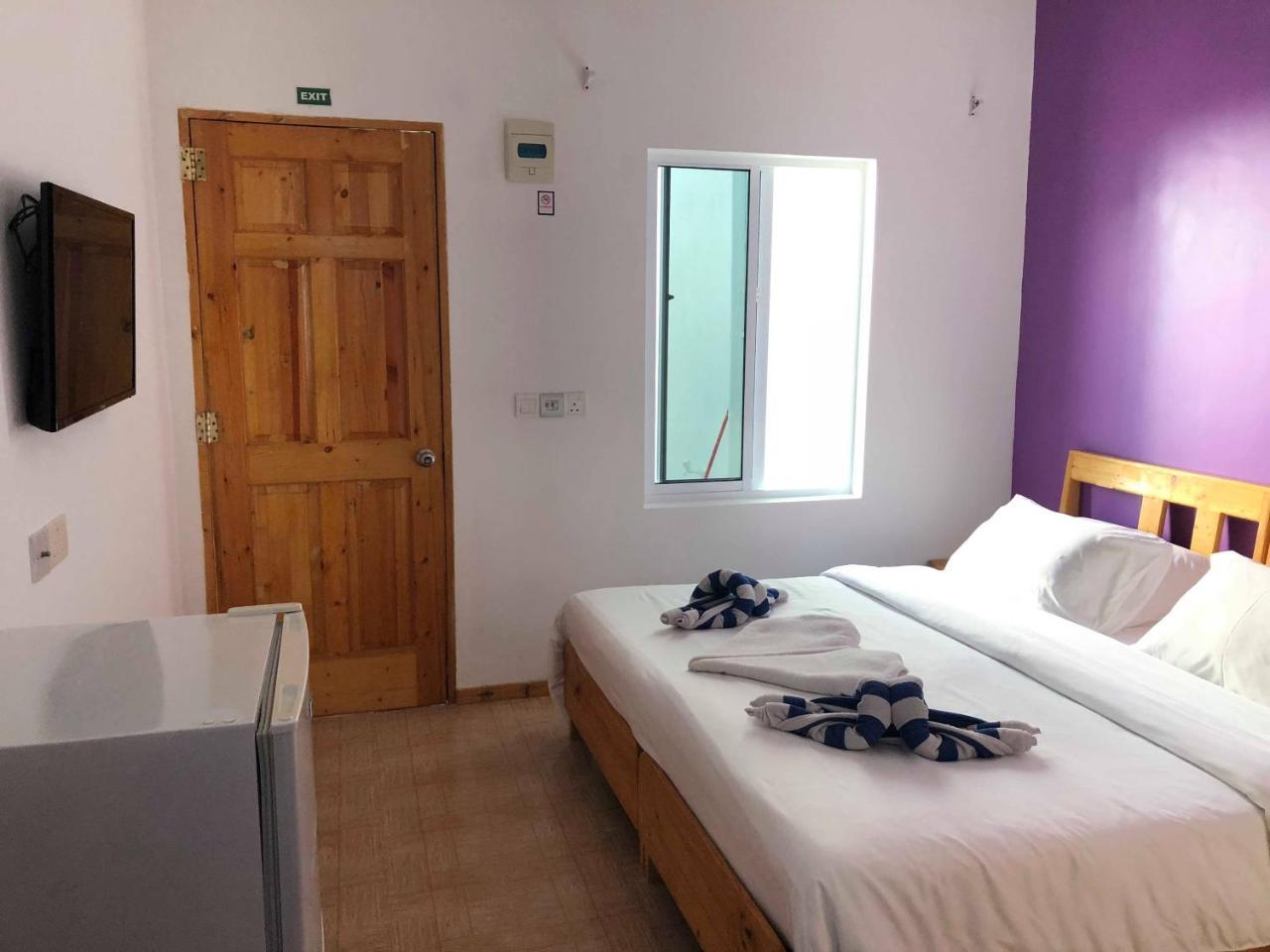 Lily Rest Maldives Hotel Maafushi Exterior foto
